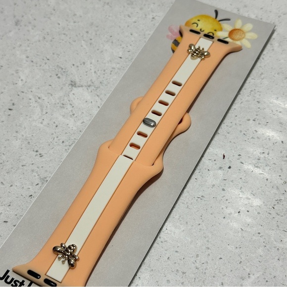 Strawberry Avocados Apple Watch Replacement Band NEW - Picture 2 of 9